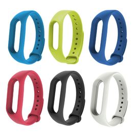 1pc 6 Rainbow Colors TPU Bracelet Bracelet Bracelet Band Pédomètres pour le compteur d'origine Miband Xiaomi Mi Band 2 étape