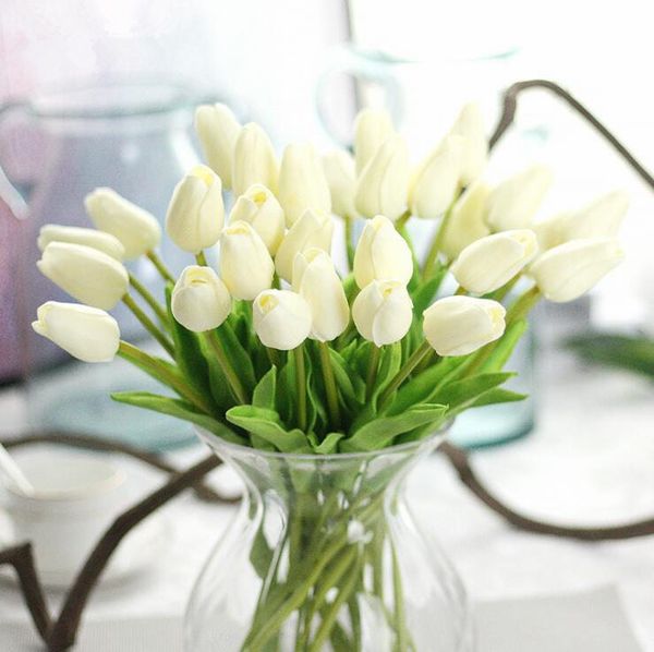 1 Pc Tulipes Artificielles Fleur pour le printemps décoration de mariage à la maison flores Pas Cher PU Faux fleurs Artificiales tulipe blanche C18112602