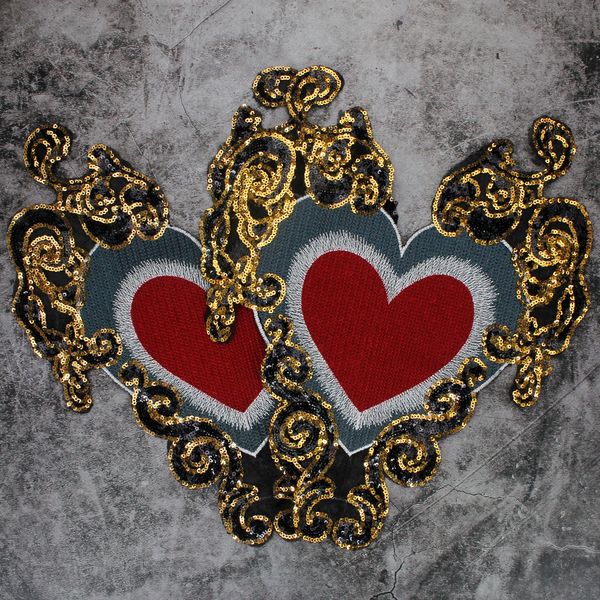 1pc Pathette de paillette en or perlé Patches de motif cardiaque broderie appliques badges vêtements décorés de couture artisanale