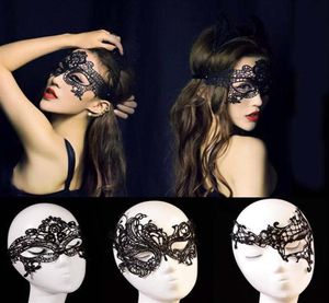 1pc Masque en dentelle de découpe noire Masque pour les yeux de fleur cool noire pour mascarade de fête masque costume de déguise