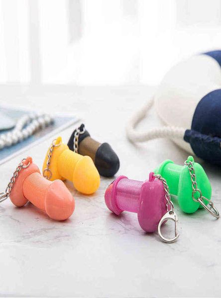 1pc Créatif Bijoux Keychain Lovers sexy extensible Spring Dick Pinis Keyring Individues Kechechains Gift Man Cock Car Key RI1983316