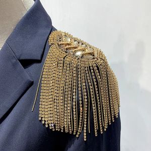1pc Bijoux décoratif Bijoux Tassel S Gold Epaulettes Accessoires de vêtements Broche épaulet pour costume formel mâle 240403