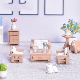 1PC Dollhouse Miniature Furniture Dolls Accessoires Mini Mobilier Modèle Micro paysage Fairy Garden Snow Globe Toy Gift