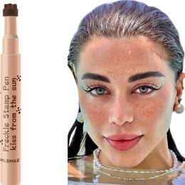 Pluma de pecas falsas para la cara, pluma de pecas falsas realista y Natural, resistente al agua, para Lg, aspecto duradero, herramienta de maquillaje, cosmético, 1 ud., 613F #