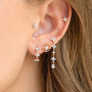 1 st Mode roestvrij staalblauwe bloem kleine hoepel oorbellen kleine zirkoon kraakbeen oorbuier oorbel voor vrouwen doordringende sieraden