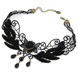 1pc bijou gothique faux collier de déclaration de style femme tissu noir rose perles de fleur pendentif lace 240429