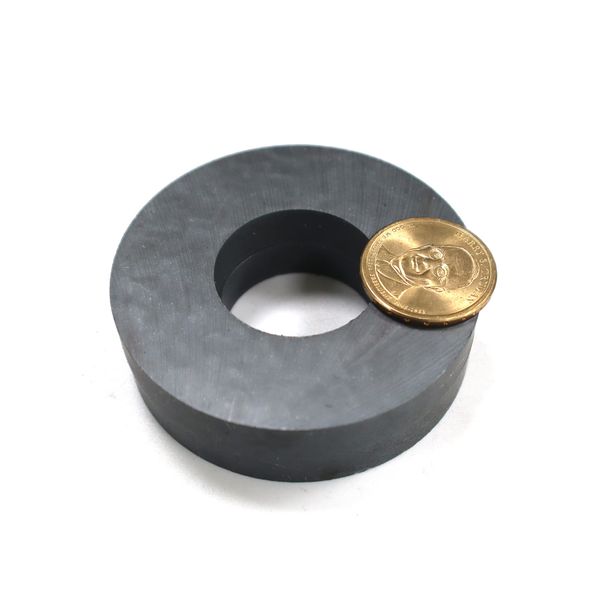 1pc Gran cerámica Donut Magnet Ring Ferrite Magnet 70x10mm Agua de 32 mm Mágána permanente 70x10x32mm Altavoz redondo negro Cerámica