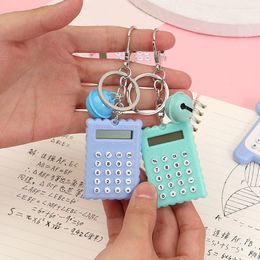 1pc Mini Mini Calculateurs numériques avec porte-clés Calculateurs standard de base à 8 chiffres Pocket Calculateurs Hélecteur pour l'école étudiante