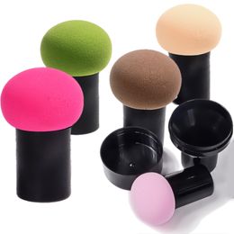 1PC Paddestoel Hoofd Make-Up Spons Poederdons Gezicht Concealer Foundation Spons Cosmetische Bladerdeeg Make-Up Spons