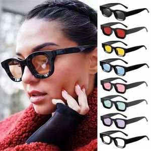 1 PC Mujeres polarizadas Gafas de sol Rectangle Gafas de sol marco cuadrado grueso UV400 UV400 Protección Tendencias Tendencias