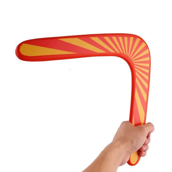 1pc Retour Triangle Boomerang Famille Sports extérieurs Enfants drôles Gift Cabais en V Toy en bois Équipement de sport extérieur 240108