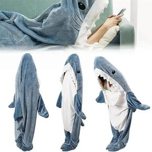 Couverture de requin pour adultes, 1 pièce, combishort chaud à capuche, sac de couchage amusant, pour fête pyjama, hiver, 240115