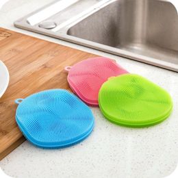 1pc Silicone Dish Wash épuroute Vegetable Fruit Washing Practical Kitchen Nettaiting Brosses pour la pomme de terre Veggie