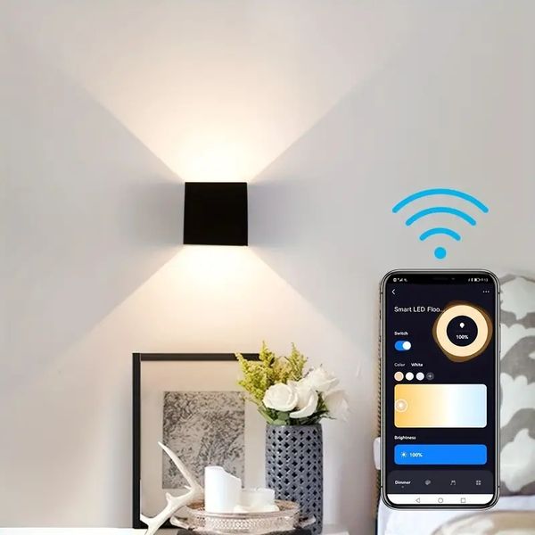 Luz de pared LED WiFi inteligente de 1 pieza, luz de color RGBCW de 10 W para interiores/exteriores, controlable mediante aplicación/control de voz Luz de pared con ángulo de haz ajustable