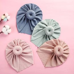 1 pc Solide Bébé Côtelé Turban Chapeau Bébé Filles Garçons Donuts Tête Wraps Bébé Enfants Bonnet Bonnets Nouveau-Né Rond Noeud Arc Turban Caps