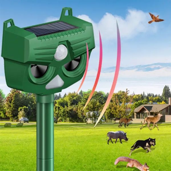 1 unidad, repelente/disuasivo ultrasónico de animales, resistente al agua con energía solar, luz LED intermitente con sensor de movimiento para exteriores, jardines, granjas, disuasivo eficaz