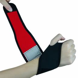 1PC polswachtband Brace Carpal Tunnel Smagnel Support Banden Gym Musculatie Sport Bicycle Protect Pain Relief Wrap Bandage