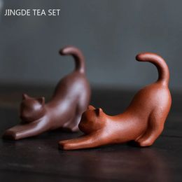 1 pieza de decoración para mascotas de té de arcilla púrpura Yixing, accesorios para la ceremonia del té hechos a mano, adornos creativos de escultura de gato de la suerte Zisha 231225