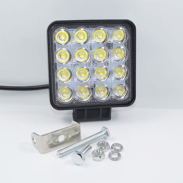 1 pièces 4.2 pouces 48W 12V-24V LED lumière de travail Spot/inondation LED lampe tout-terrain lampe de travail pour hors route ATV moto voiture camion