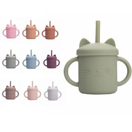 1 PCS Bébé Alimentation Tasses Silicone Drinkware Mignon Dessin Animé Chat Sippy Tasse Pour Les Tout-petits Enfants Sippy Tasse Couvercles Solide Avec Poignée Buveur 240322