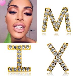 1PCS Braces Hip Hop Case Rock 26 lettres Rappeur Single Gold Color Crystal dents de dents de dents Caprils Cap