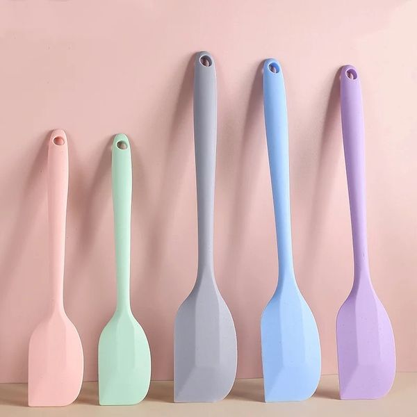 Grattoir à crème antiadhésif en Silicone, spatule de cuisine, mélangeurs de pâtisserie, mélangeur de gâteaux à salade, pâte à beurre, tartes, outils de cuisine, 1 pièce