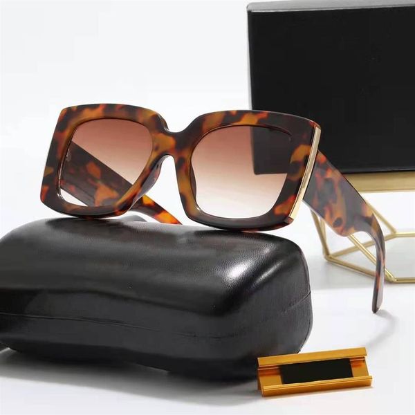 1PCS Fashion Square Sunglasses Sunear Sun Glass Drand Designer Black Metal Frame Dark Dark Glass For Mens Womens Better Brown264F