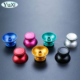 1PCS pour PS4 Metal Grip Caps 3D Boutons de couverture universelle en aluminium analogique 3D pour le contrôleur Xbox One