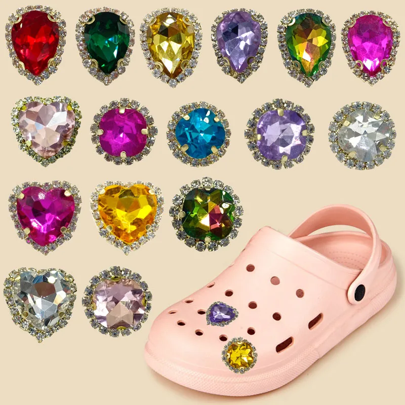 1pcs Heart-Shaped Gem Shoe Charms Bling Luxury Gem Emerald Croces Charm Metal Shoe Decoration for Clog Women Sandal Ornaments