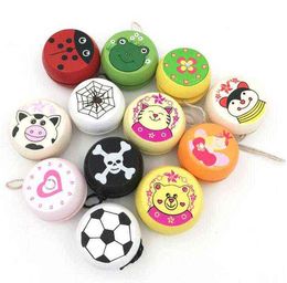 1 stks Lovely Animal Prints Houten YOYO Toys Lieveheersbeestje Speelgoed Kids Creative Yo Speelgoed voor kinderen YOYO BALL Willekeurige levering G1125