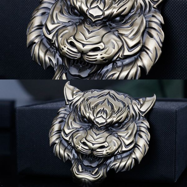 1PCS Metal Tiger Face Emblem rétro Badge de voiture Car Emblem Sticker Sticker Auto Accessoires pour le moteur de la voiture