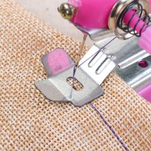 1 stks draagbare maatwerkmachine mini naaimachine pocket naaimachine handgeleide klede nieten