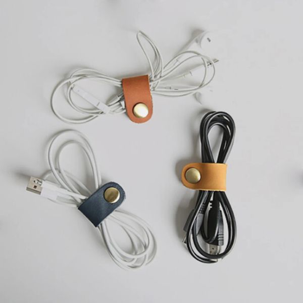 1PCS PORTABLE Câble câble USB Écouteur de casque en cuir casque Coréen Coréen Organisateur de gestionnaire de bureau de l'oreille