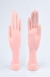 1 stks rubber praktijk nep hand schimmel flexibele zachte flectionele mannequin model voor training nagels tip salon diy manicure gereedschap7498217