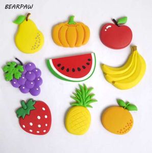 1 unids/set dibujos animados niños Kawaii frutas plátano fresa sandía manzana uva pera imanes de nevera recuerdo pegatina magnética