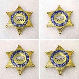 1pcs US Los Angeles County Detective Badge Movie Cosplay Prop Pin Brooch Shirt Decon Decor Women Men Halloween Gift7469658
