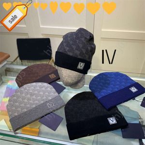 1Plaid diseñador beanie sombreros de diseño para hombres gorros de punto sombrero de invierno caída térmica gorra de cráneo viajes de esquí gorros de lujo clásicos marrón negro gris mantener xxswo