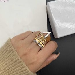 1QZP Ring Designer For Women Sieraden Silver Gold Love Letter With Box Fashion Men Wedding Thrree In One V Lady Party Gifts 6 7 8