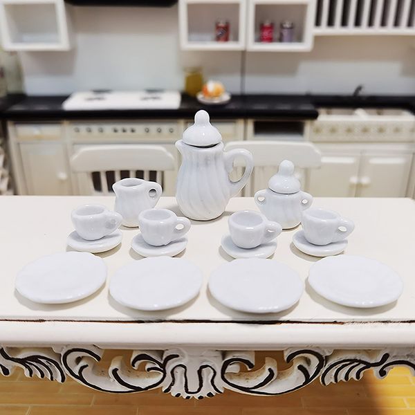 1Set Ceramic Scale 1:12 Doll House en miniatura Taza de té de porcelana Set de vajilla Tetera de muñeca Tapot Toyadores de bricolaje