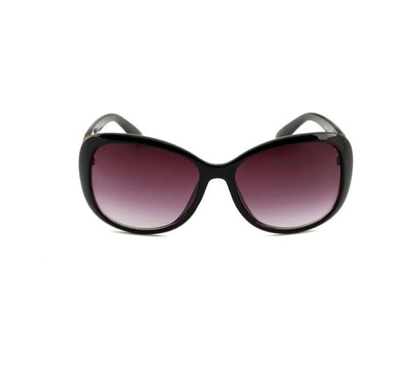 1Set Summer Gases de viaje para mujeres Gafas de sol adultas con estuches Damas Fashion Fashion Fashion Beach Negras Niñas Conduciendo en redondo Eyeglasse Goggle Cat Eye