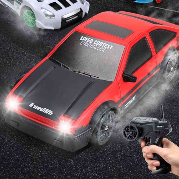 2.4G Voiture télécommandée à quatre roues motrices RC Drift haute vitesse 1:24 4WD Jouet pour enfants 211027