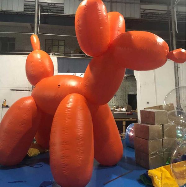Modelo de perro de globo naranja inflable de PVC gigante maravilloso de 2,4 mh con soplador para decoración de parques y publicidad