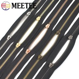 2/5Meters 3 # 5 # Metal Zipper Zip Slider Veste Veste Handbags Hlippers de réparation Kit de réparation Diy Remplacement des accessoires de couture