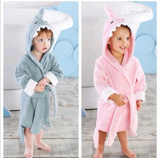 2-6 ans Bébé Robe Cartoon Hoodies Fille Garçons Vêtements De Nuit Bonne Qualité Serviettes De Bain Enfants Doux Peignoir Pyjamas Vêtements Pour Enfants 211130