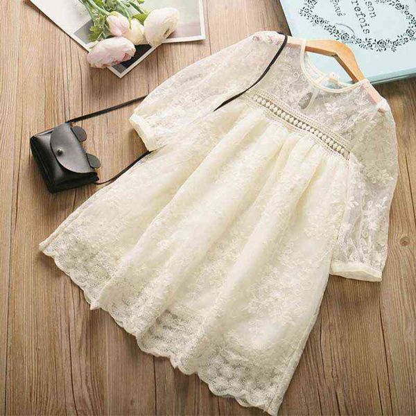 2-7T Filles Dentelle Robe D'été Enfants Mignon Solide Fond À Manches Longues Douce Princesse Robe Bébé Mode Enfants Robes Vêtements G220428