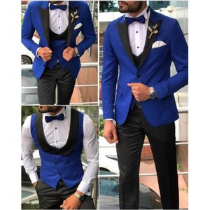 2 -knop Royal Blue Men Tuxedos Black Satin Rapel kraag bruidegom Pakken Groomsmen bruiloft Suit jas en broek met vest