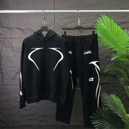 # 2 Designer Men's Tracksuit Sweater Pantal