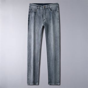 #2 jeans met rechte pijpen Jeans voor heren Designer jeans Heren jeans Designer Hip Hop jeans Mode Herenbroeken Jeans Topkwaliteit paarse jeans Motor coole denim broek 054
