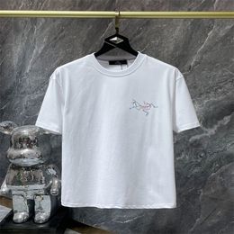 # 2 T-shirts pour hommes Polos T-shirts ronds col brodé et imprimé style polaire vêtements d'été avec rue pur coton wu007