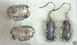 Boucle d'oreille en argent avec deux perles d'eau douce baroques, gris foncé et blanches